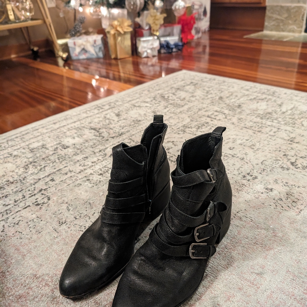 Lucky Brand Size 11 Boots
